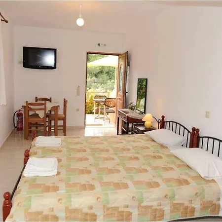 Stathis Studio 3 * Áyios Nikítas